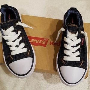 Girls Levi's shoes